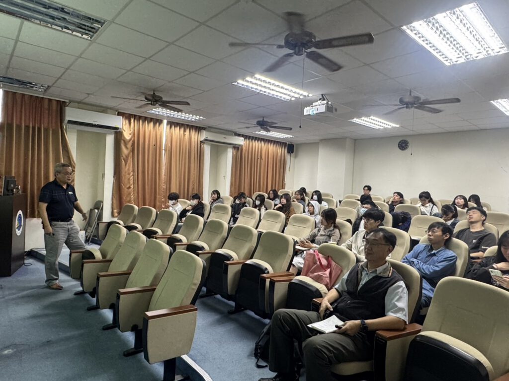 國立嘉義大學產學交流 活動照片 2